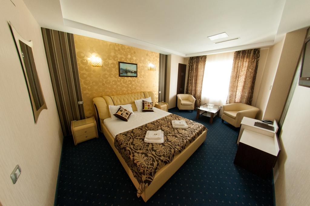 Hotel Boutique Shine Neptun